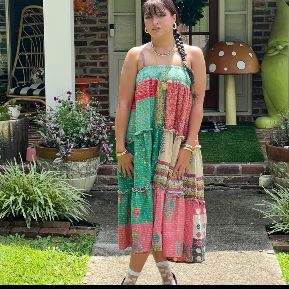 Kantha Bae Monarch Maxi Skirt: OS 2-22
With 🌞 SUNS